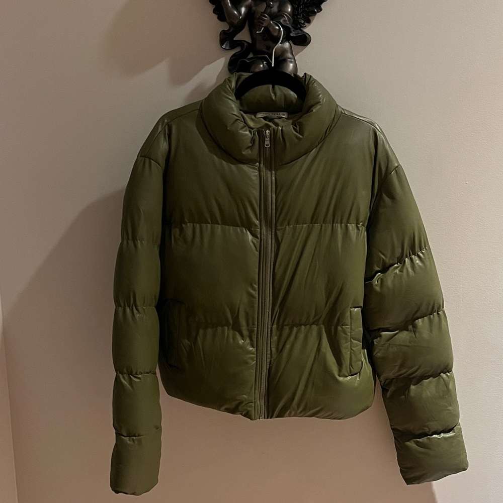 12th Tribe Olive winter puffer jacket 🫒